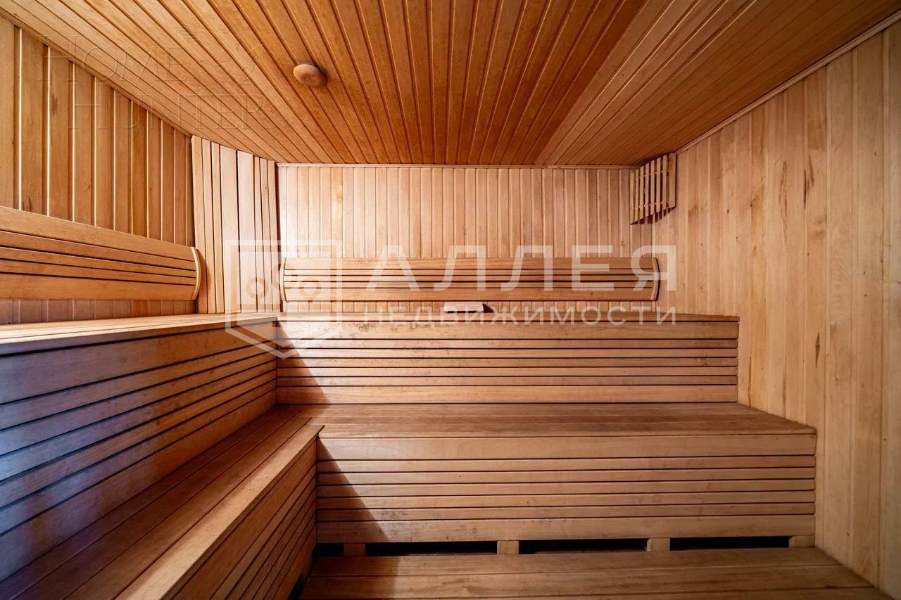 2-этажный коттедж 650 м² с отделкой