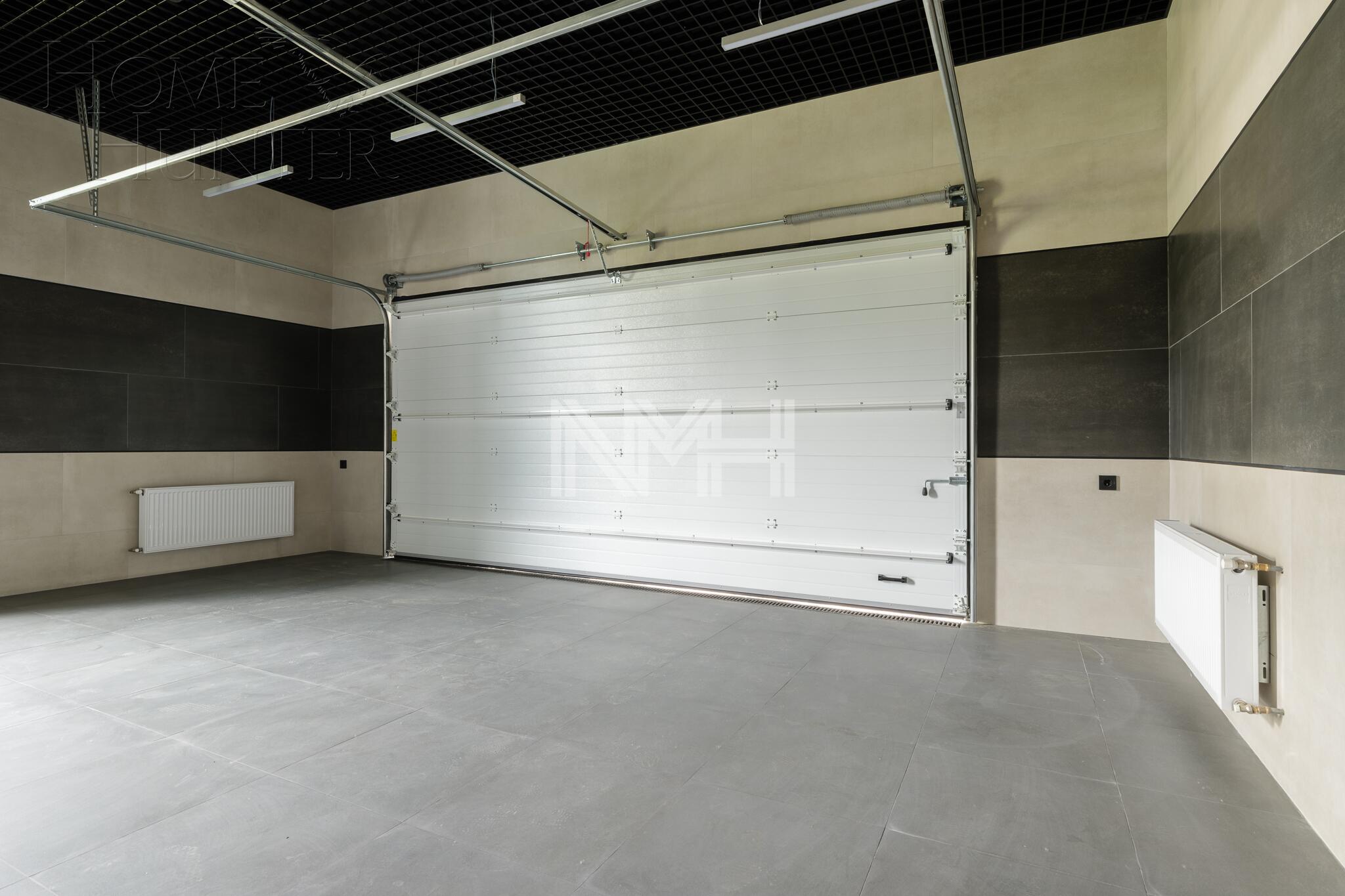 2-этажный коттедж 600 м² с отделкой