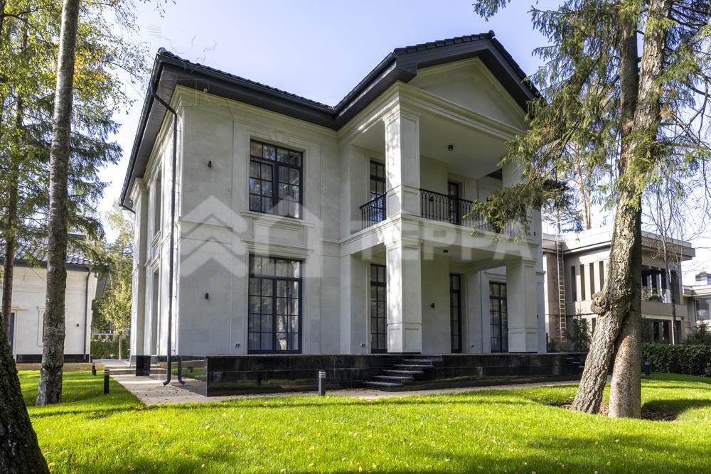 2-этажный коттедж 462 м² с отделкой