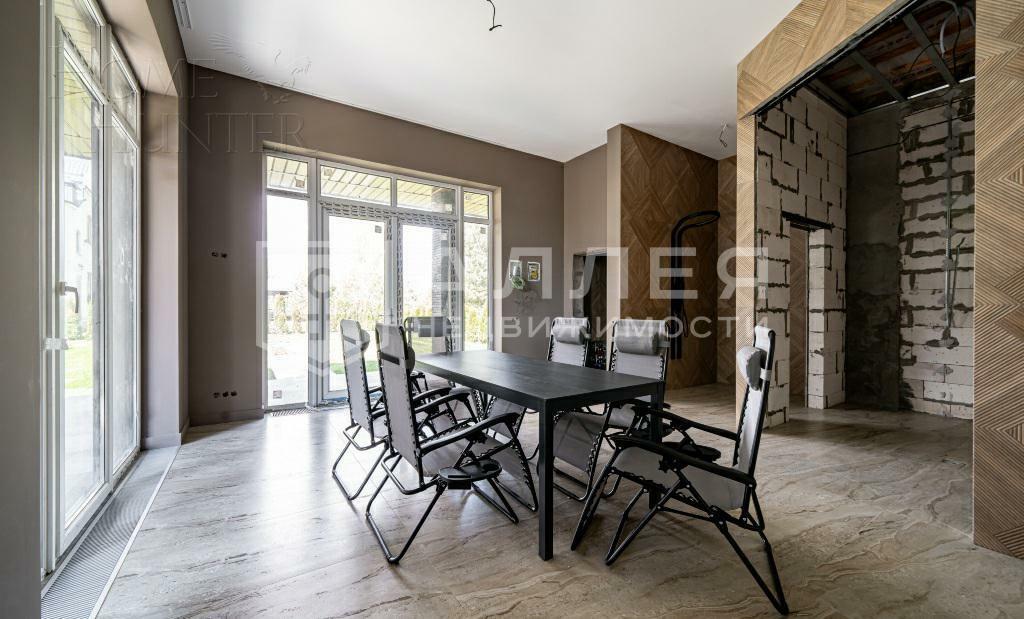 2-этажный коттедж 570 м² с отделкой