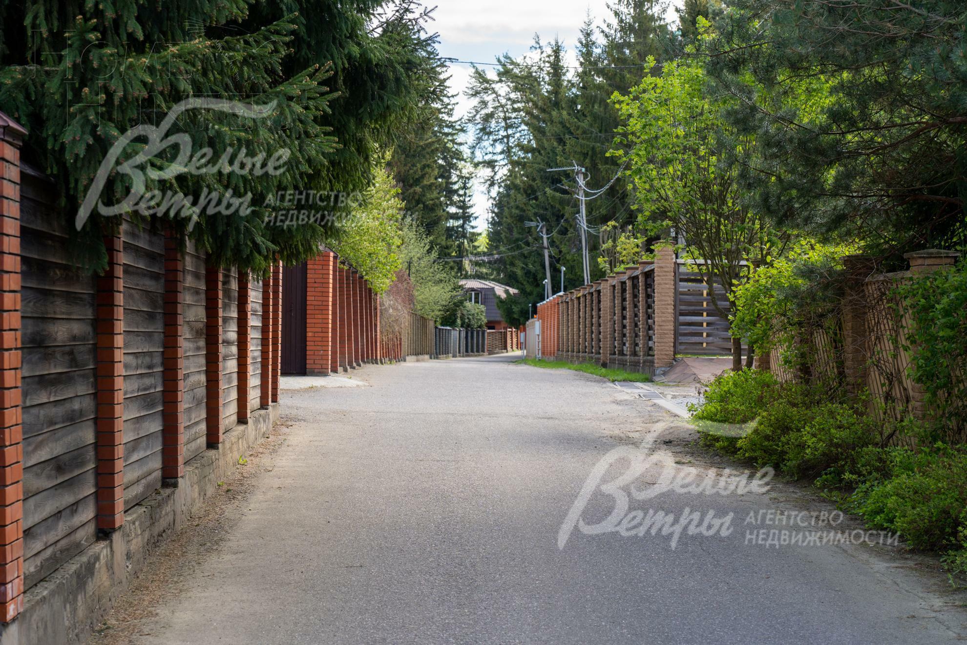 2-этажный коттедж 200 м² с отделкой