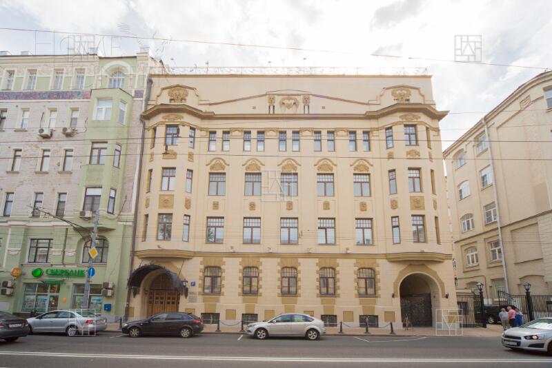 5-КОМН. КВАРТИРА С ОТДЕЛКОЙ 246 М² НА 3 ЭТАЖЕ