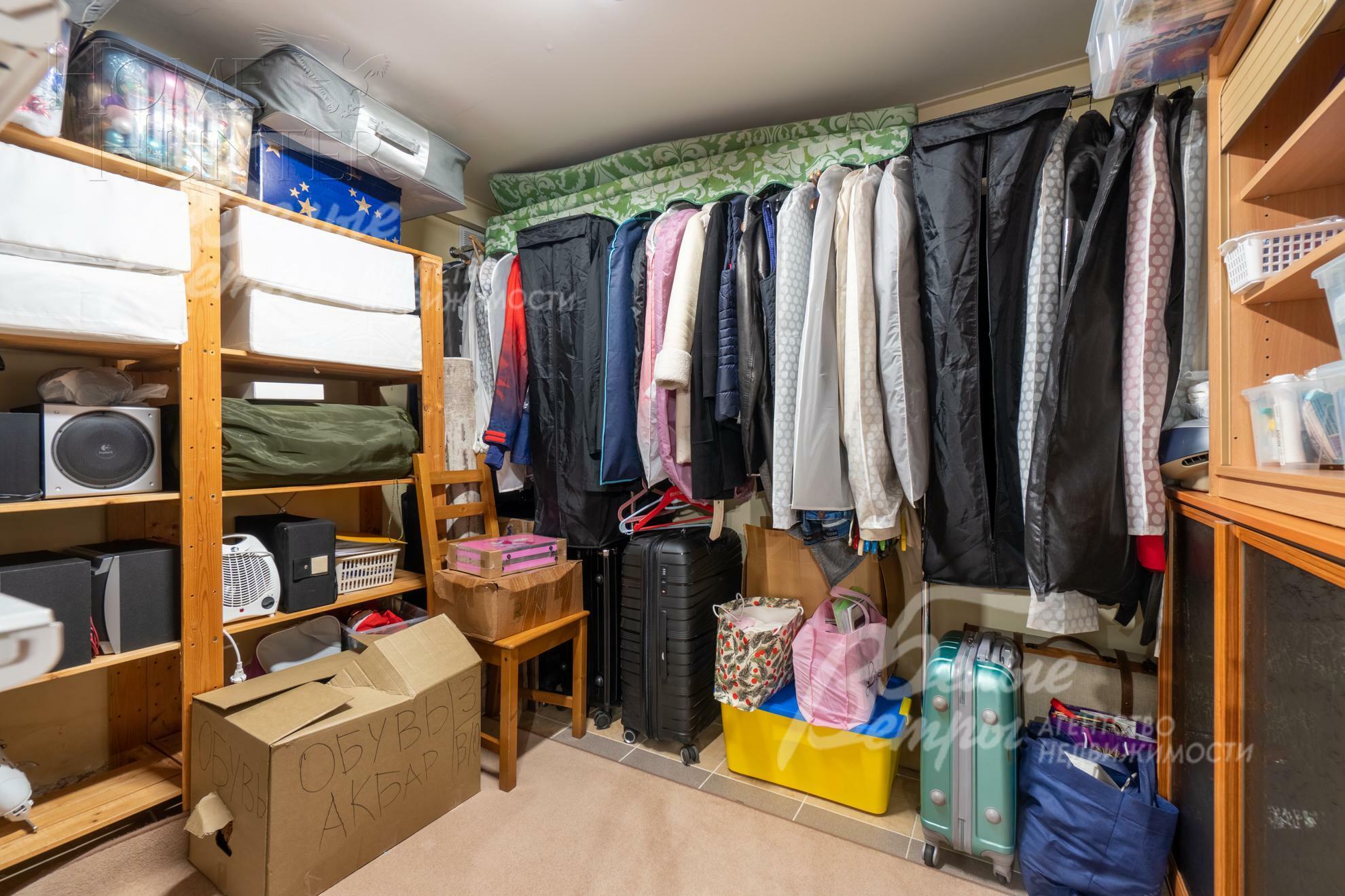 2-этажный коттедж 200 м² с отделкой