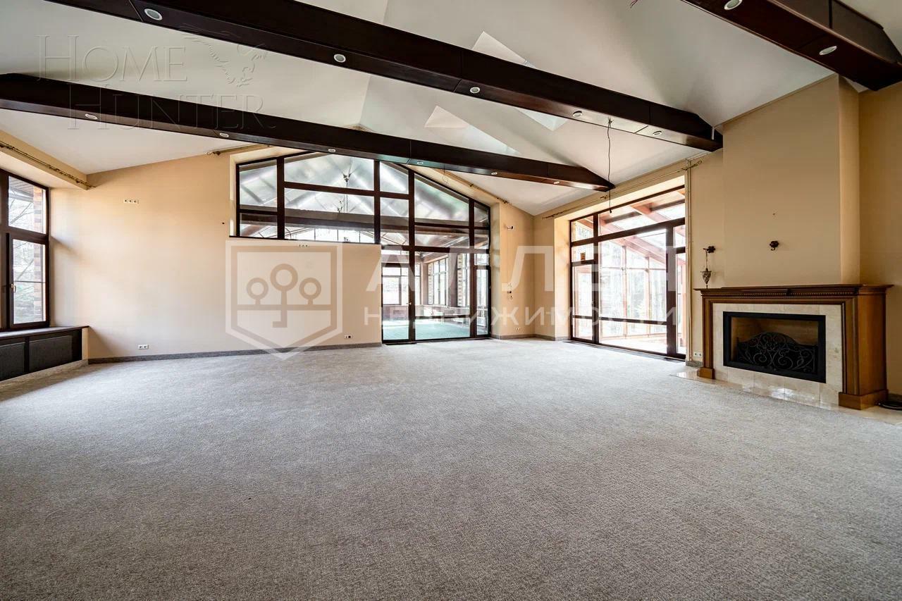 2-этажный коттедж 650 м² с отделкой