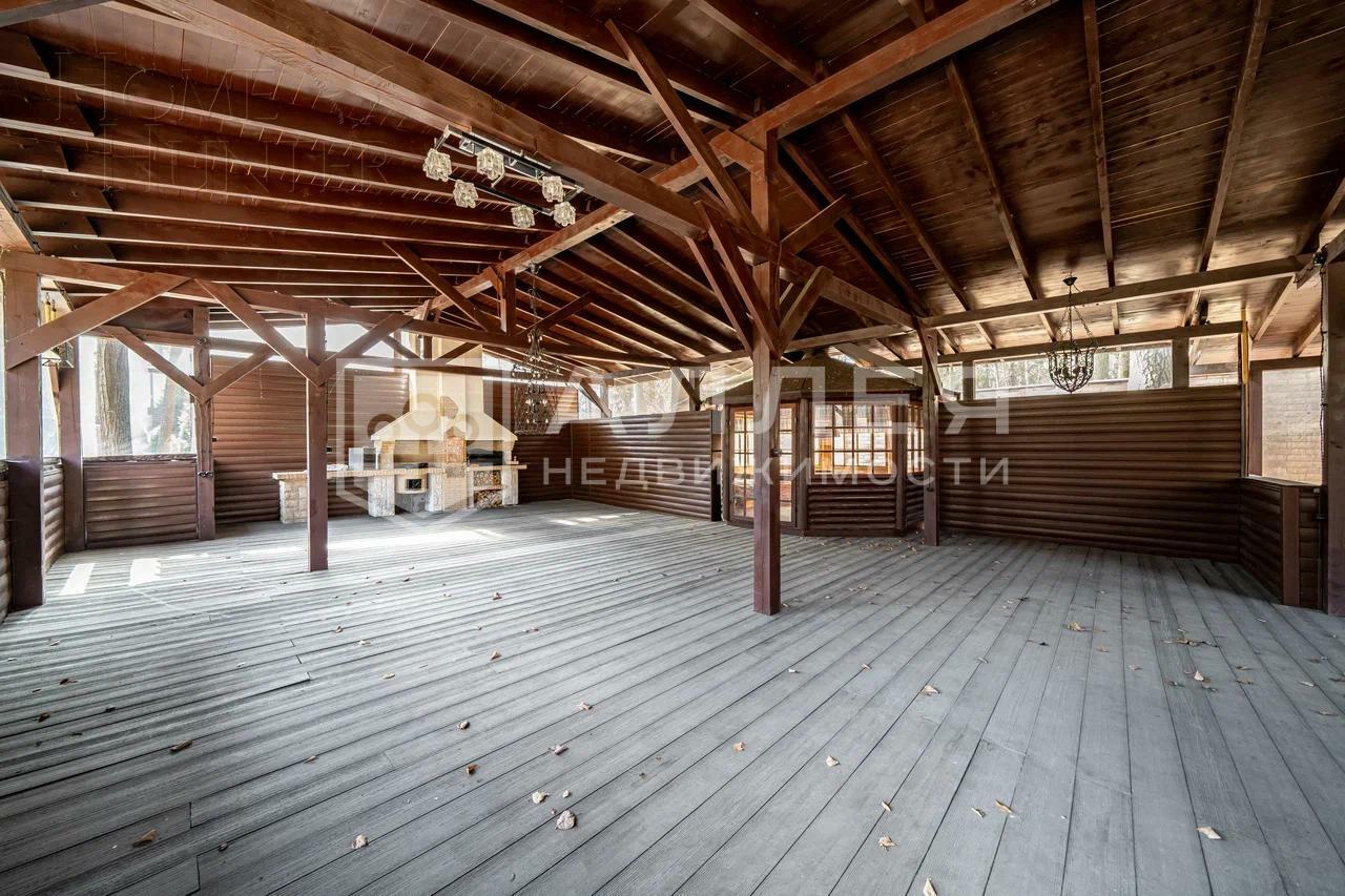 2-этажный коттедж 650 м² с отделкой