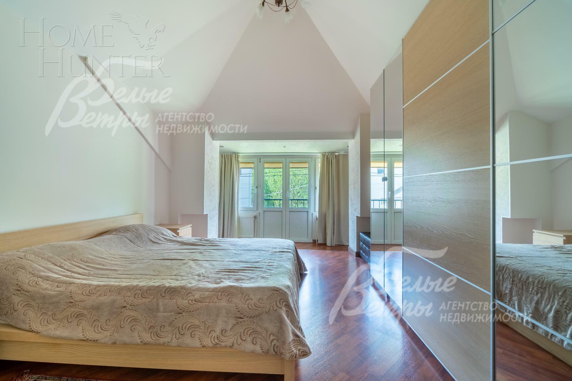 2-этажный коттедж 200 м² с отделкой