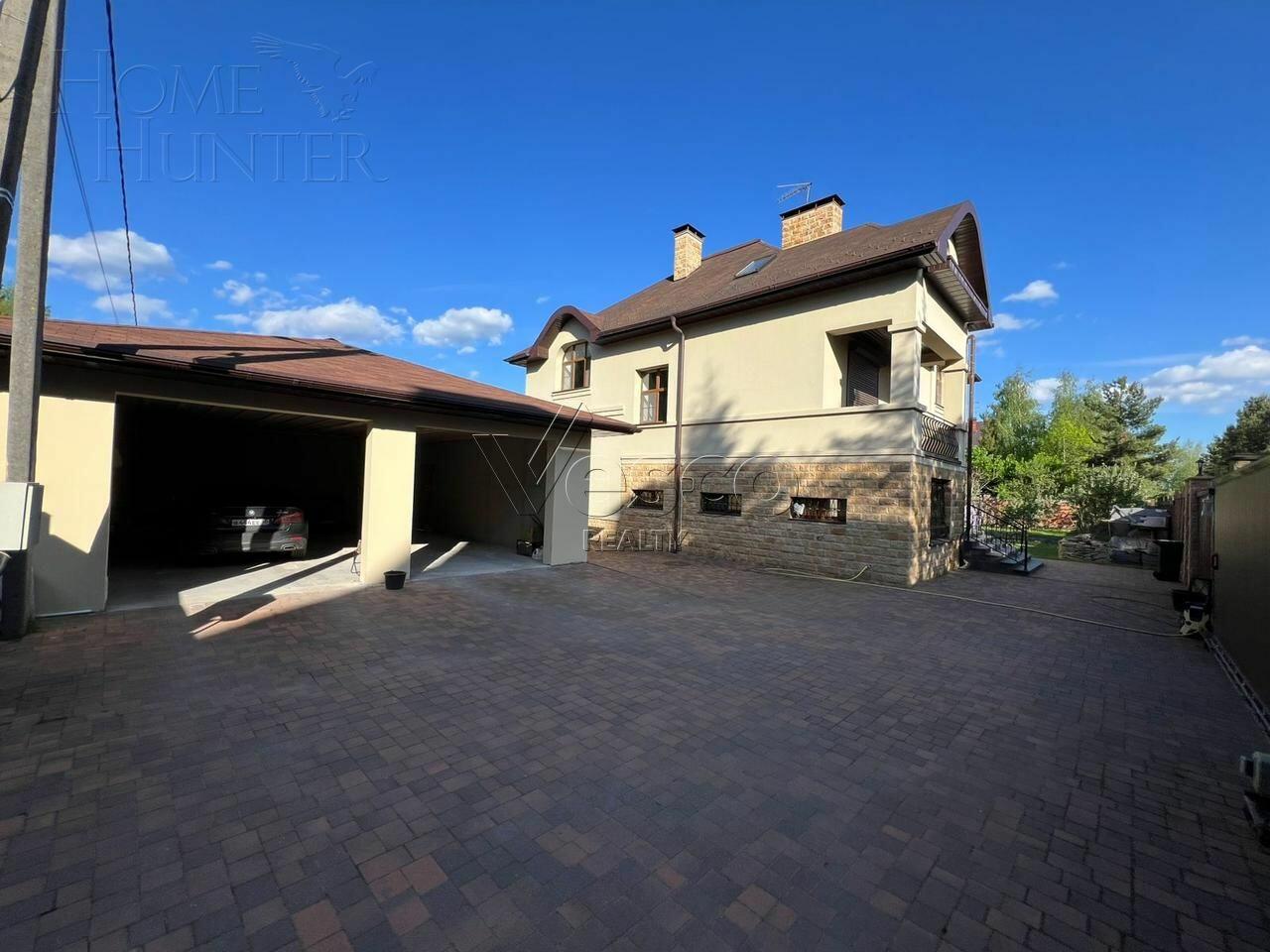 2-этажный коттедж 230 м² с отделкой