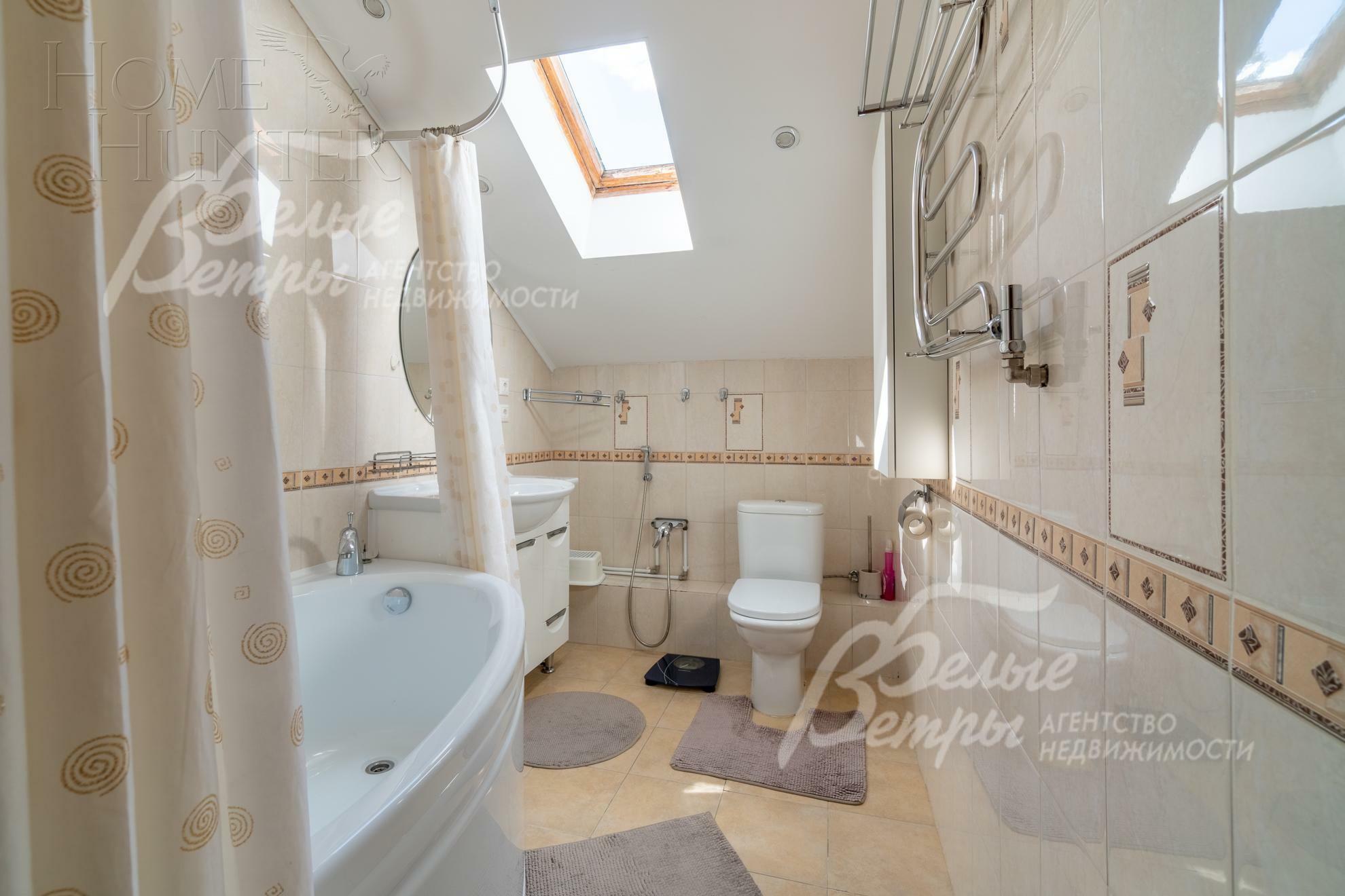 2-этажный коттедж 200 м² с отделкой