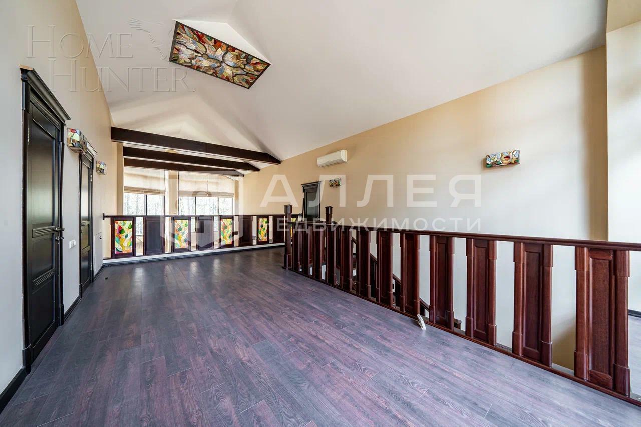 2-этажный коттедж 650 м² с отделкой