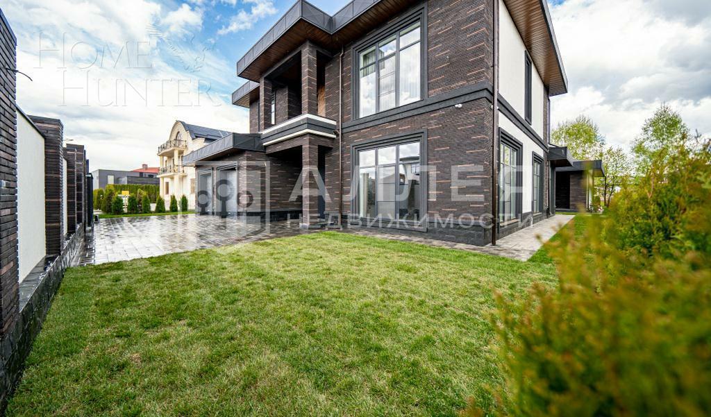 2-этажный коттедж 570 м² с отделкой