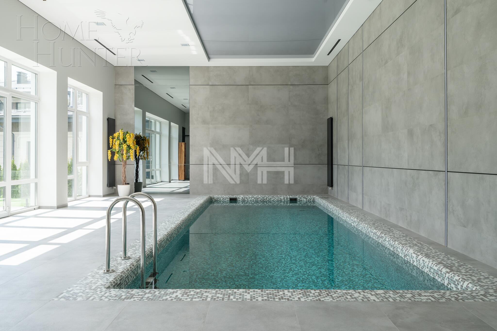 2-этажный коттедж 600 м² с отделкой