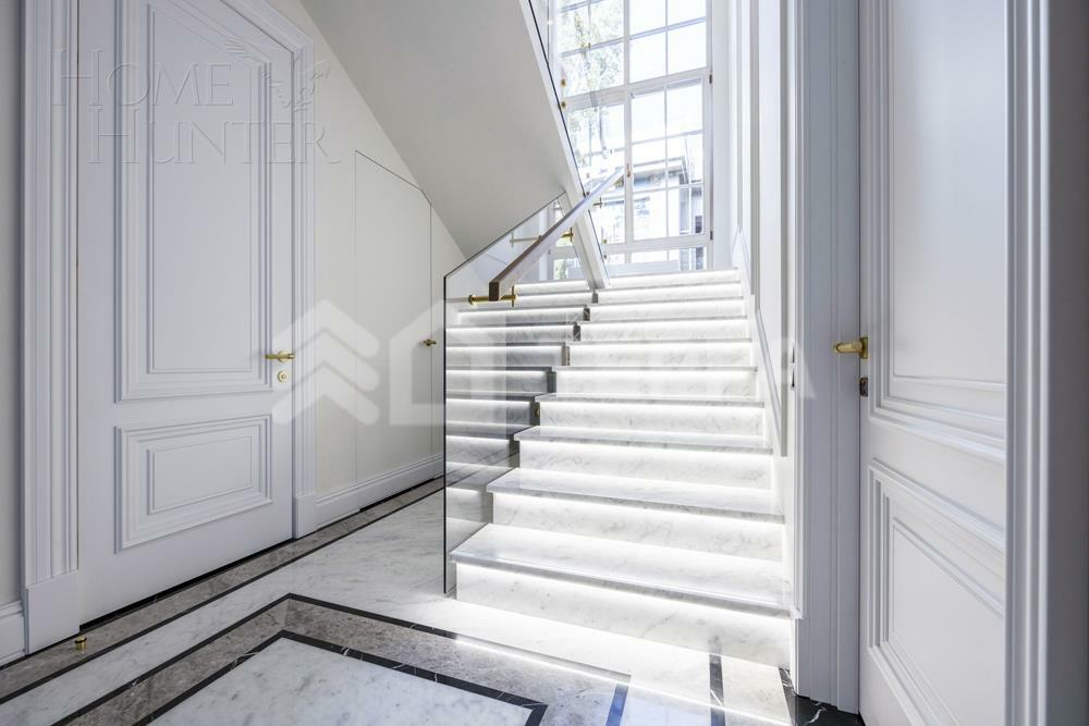 2-этажный коттедж 462 м² с отделкой