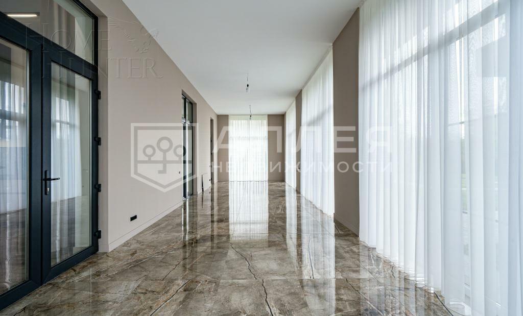 2-этажный коттедж 570 м² с отделкой