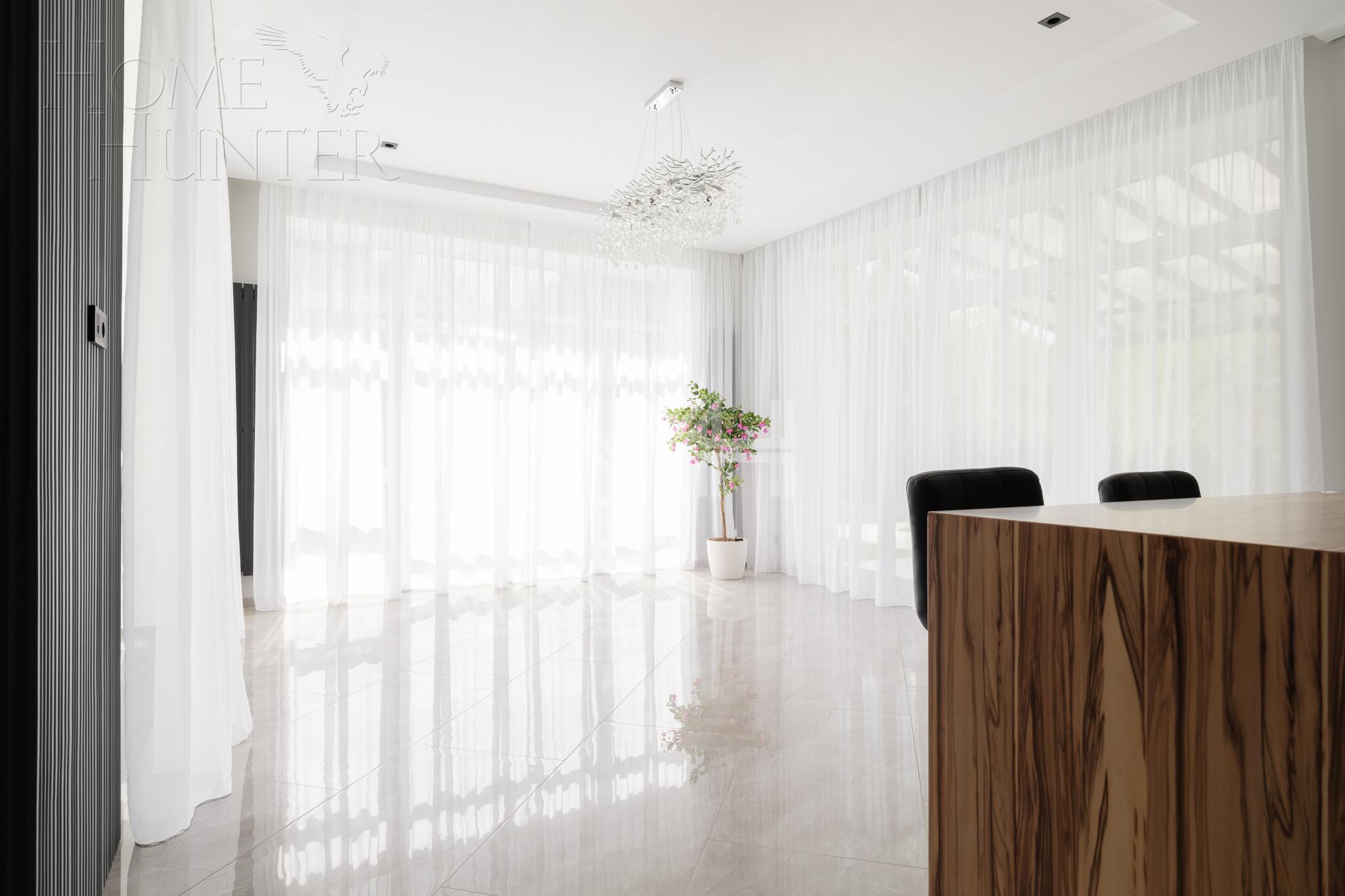 2-этажный коттедж 600 м² с отделкой