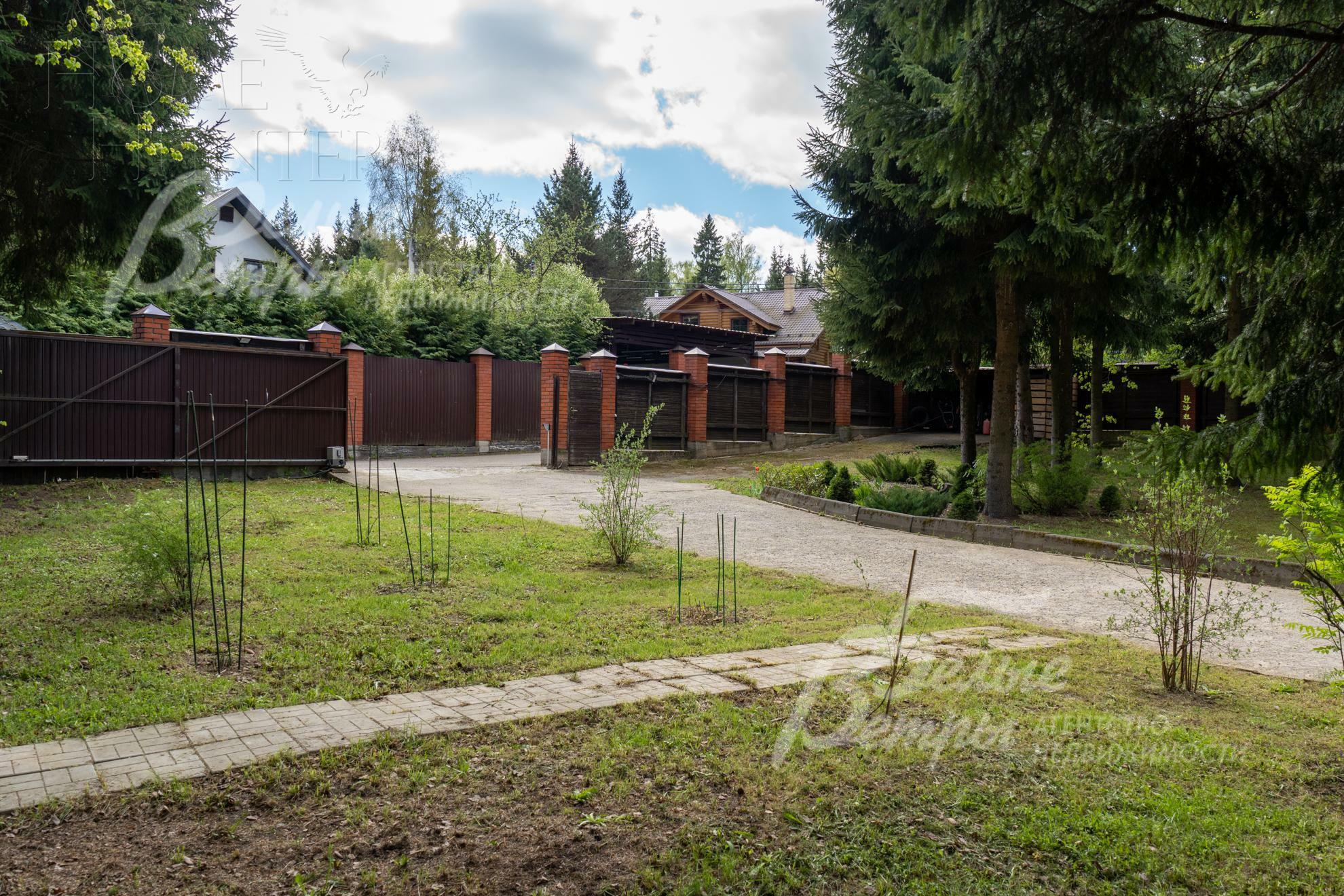 2-этажный коттедж 200 м² с отделкой