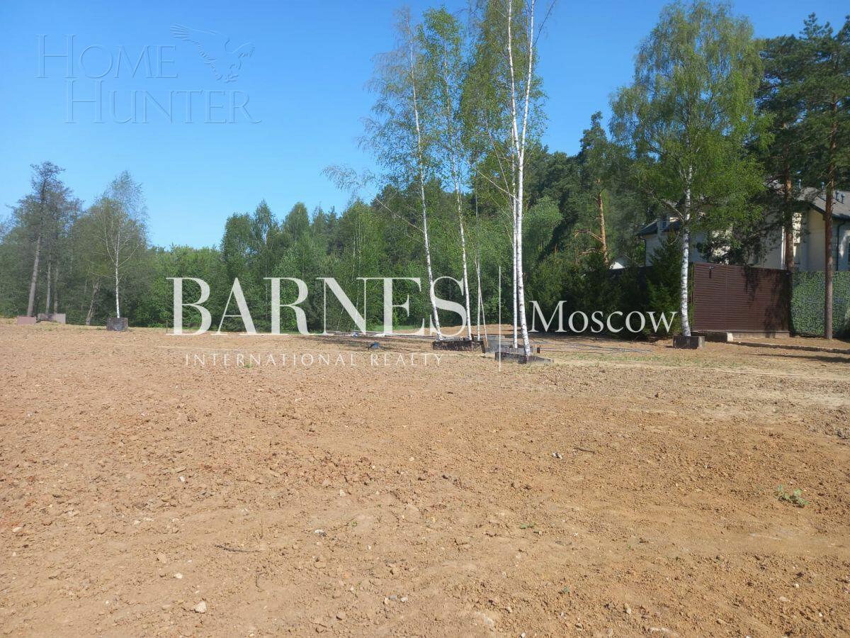 Участок 62.63 сот. в охраняемом поселке