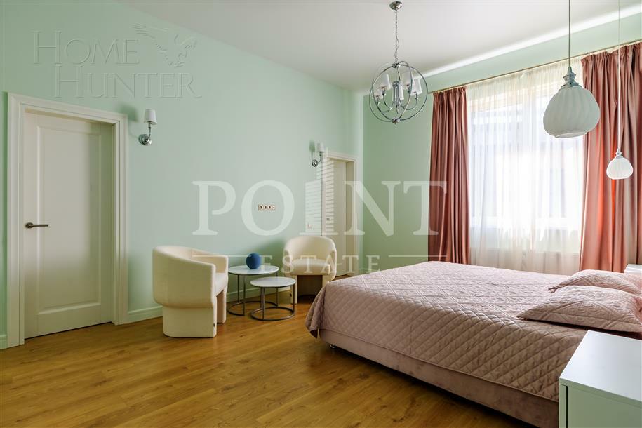 3-этажный таунхаус 480 м² с отделкой