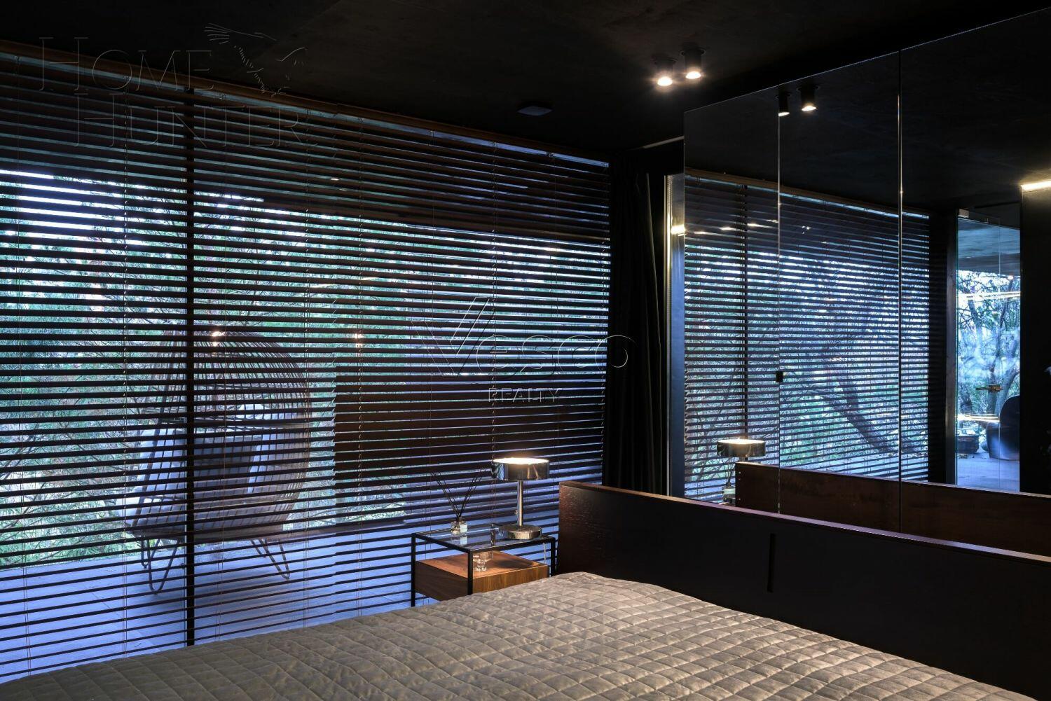 1-этажный коттедж 270 м² с отделкой