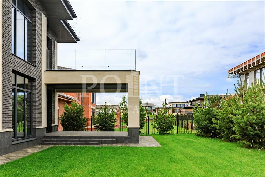 2-этажный коттедж 307 м² без отделки