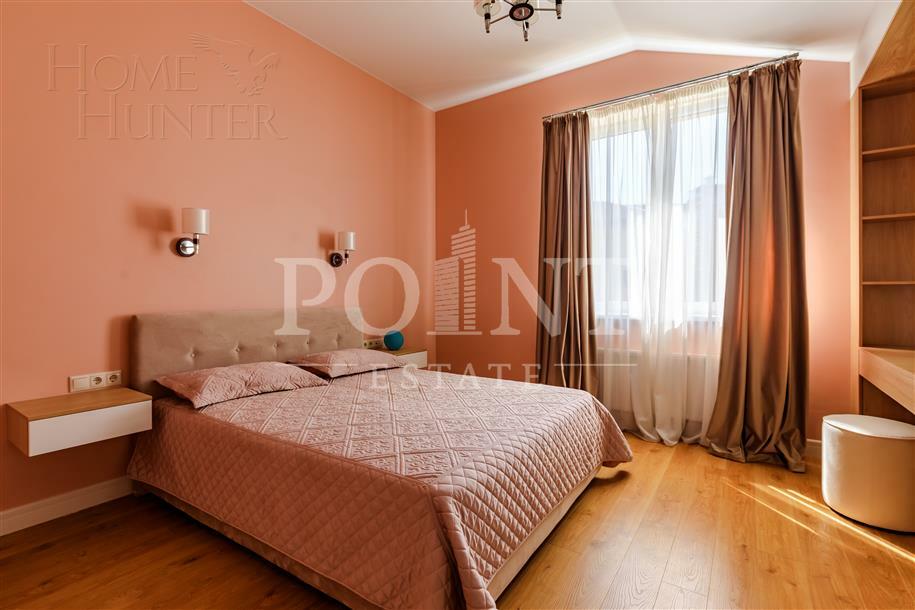 3-этажный таунхаус 480 м² с отделкой