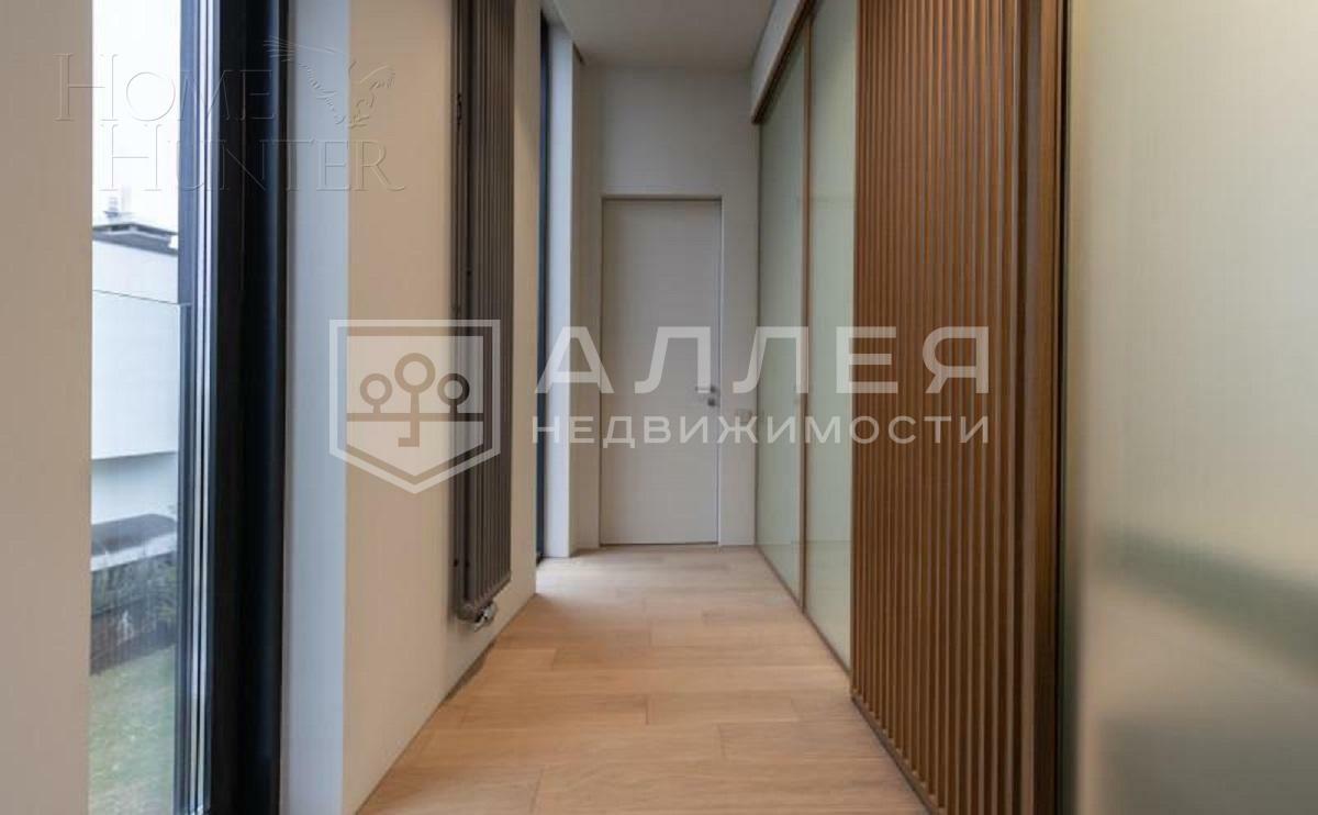2-этажный коттедж 830 м² с отделкой