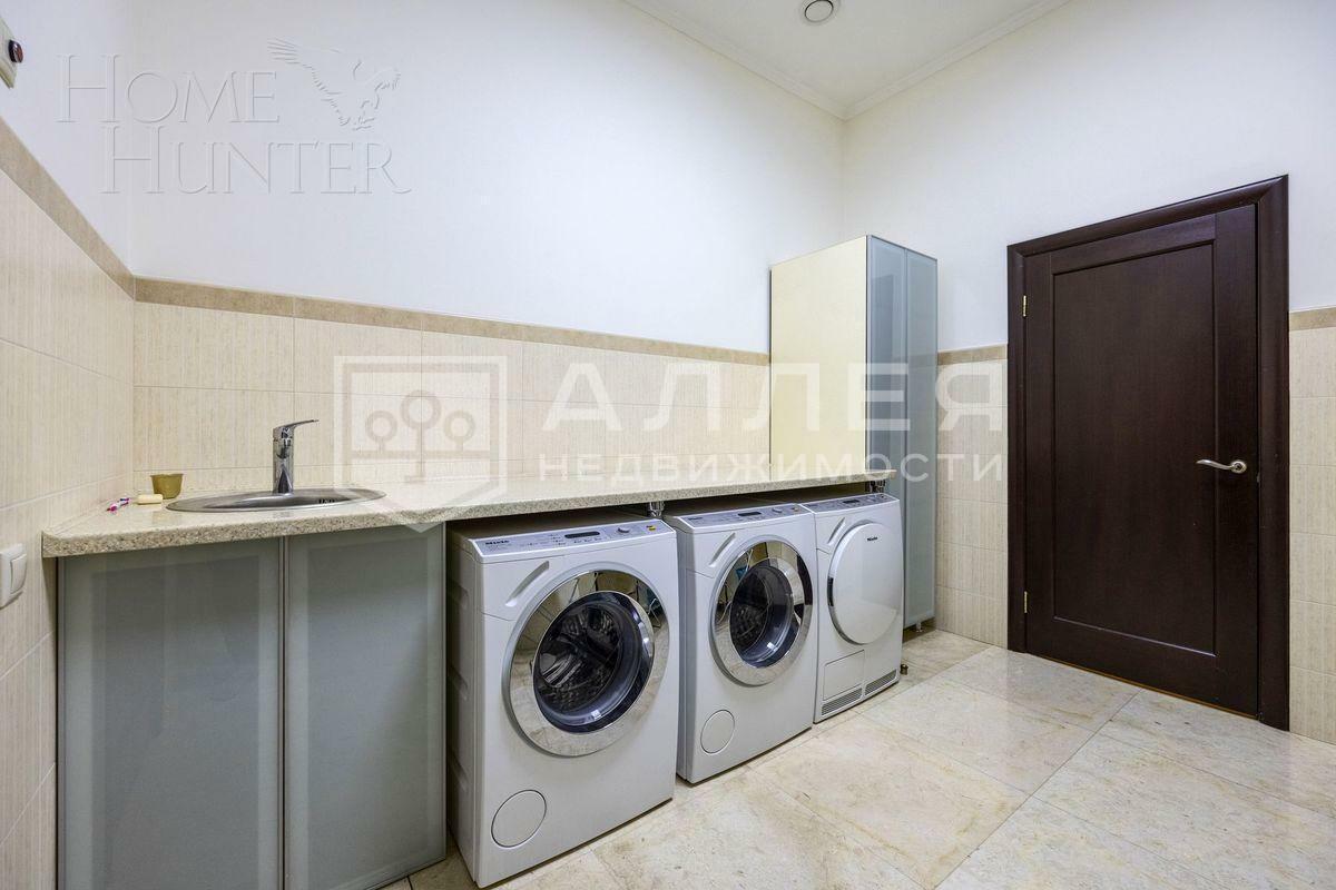 2-этажный коттедж 990 м² с отделкой