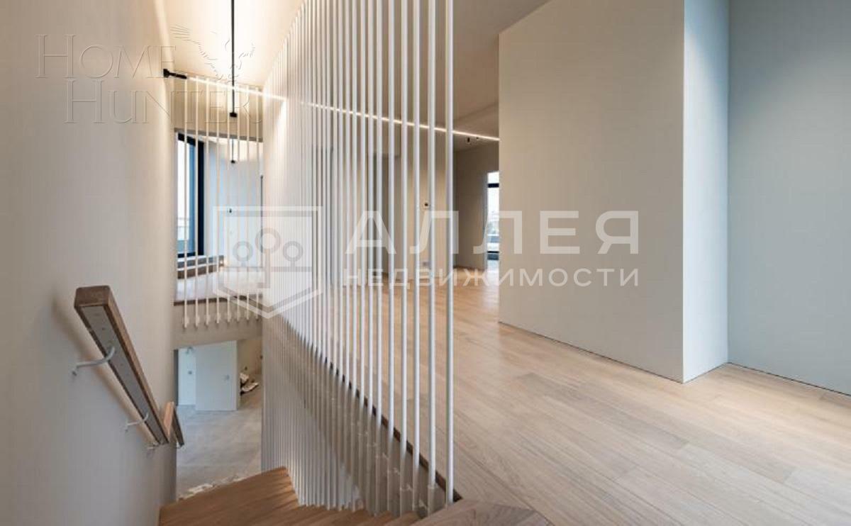 2-этажный коттедж 830 м² с отделкой