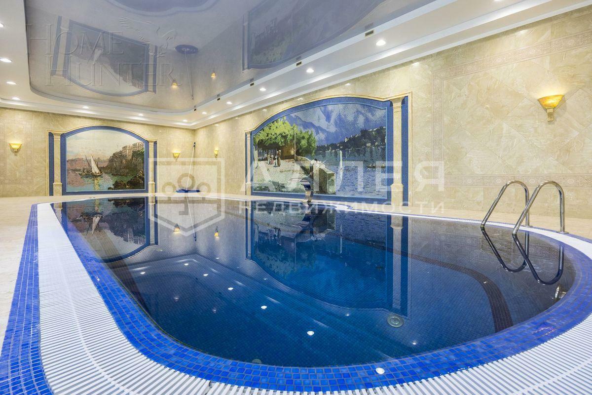 2-этажный коттедж 990 м² с отделкой