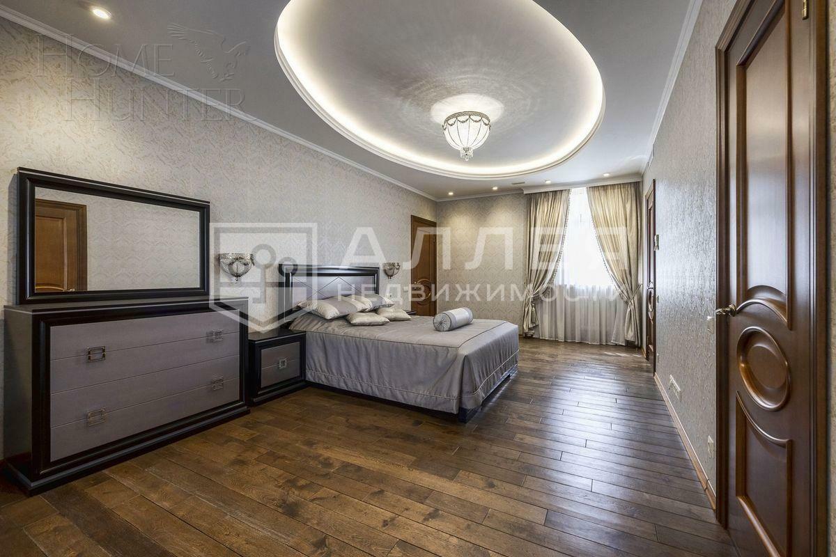 2-этажный коттедж 990 м² с отделкой