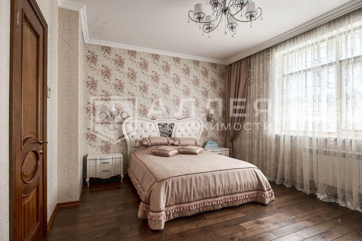 2-этажный коттедж 990 м² с отделкой