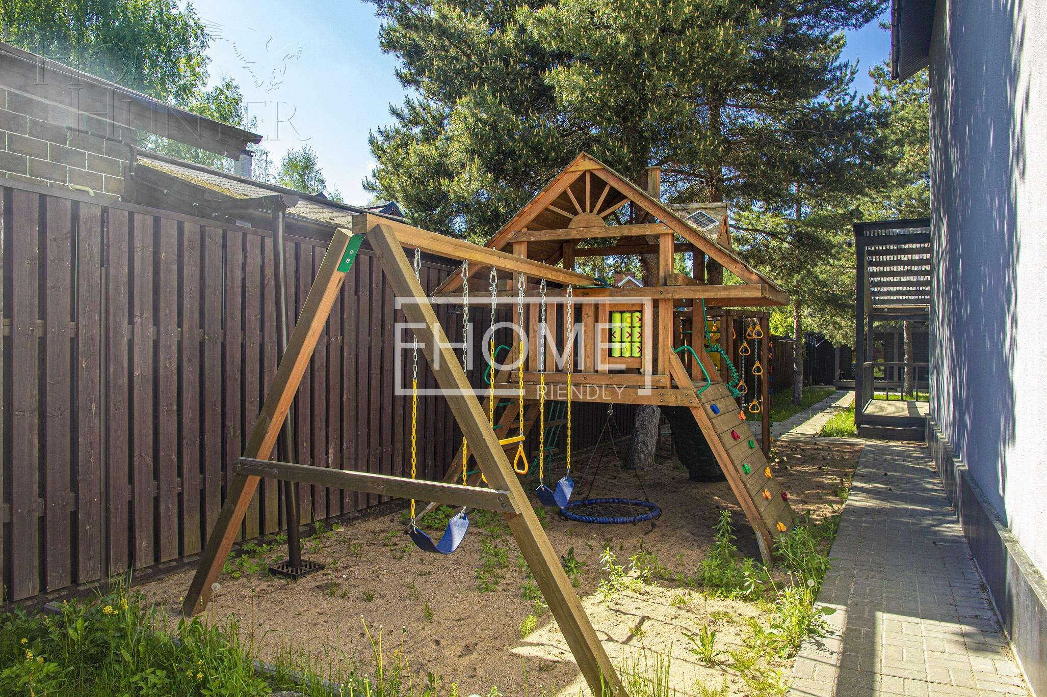 2-этажный коттедж 460 м² с отделкой