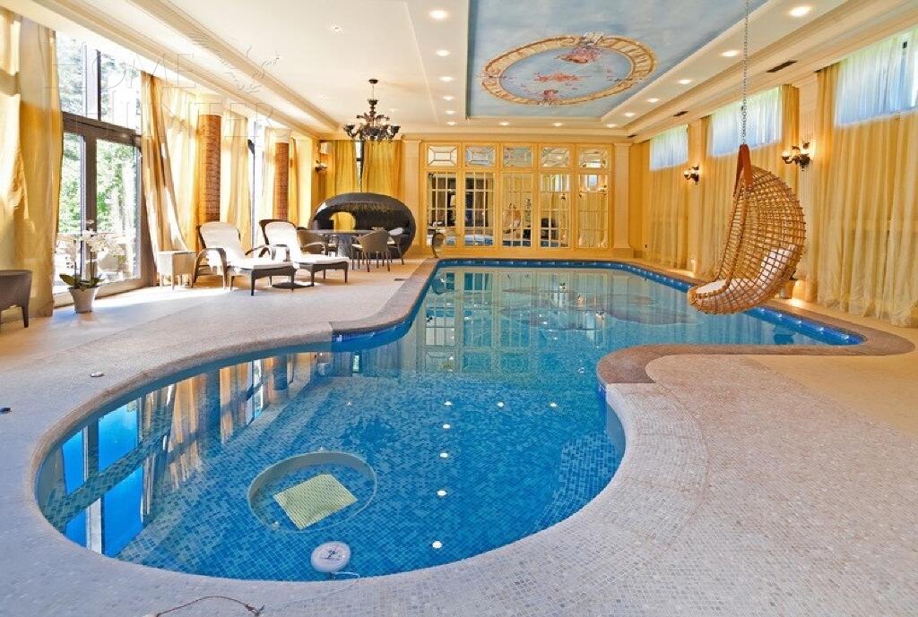 2-этажный коттедж 1 360 м² с отделкой