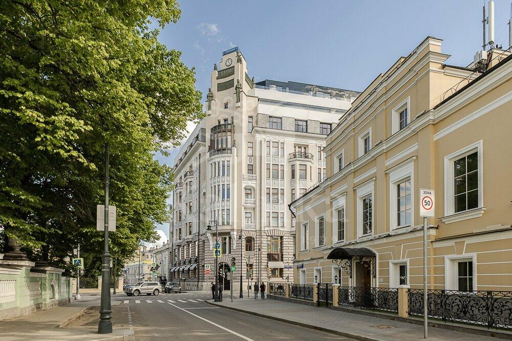 6-КОМН. КВАРТИРА С ОТДЕЛКОЙ 280.3 М² НА 6 ЭТАЖЕ