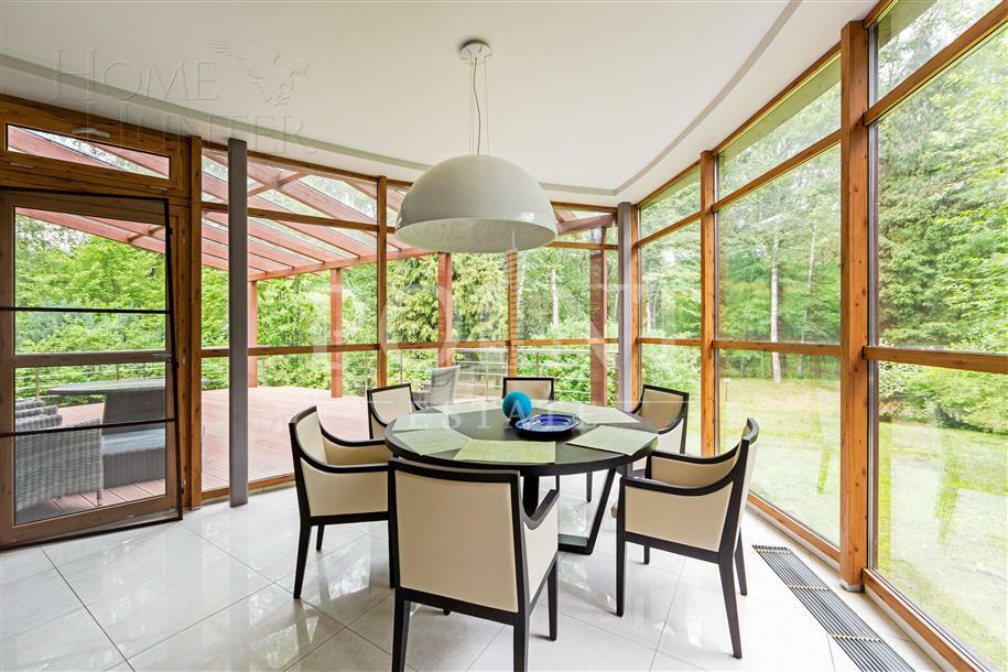 2-этажный коттедж 650 м² с отделкой