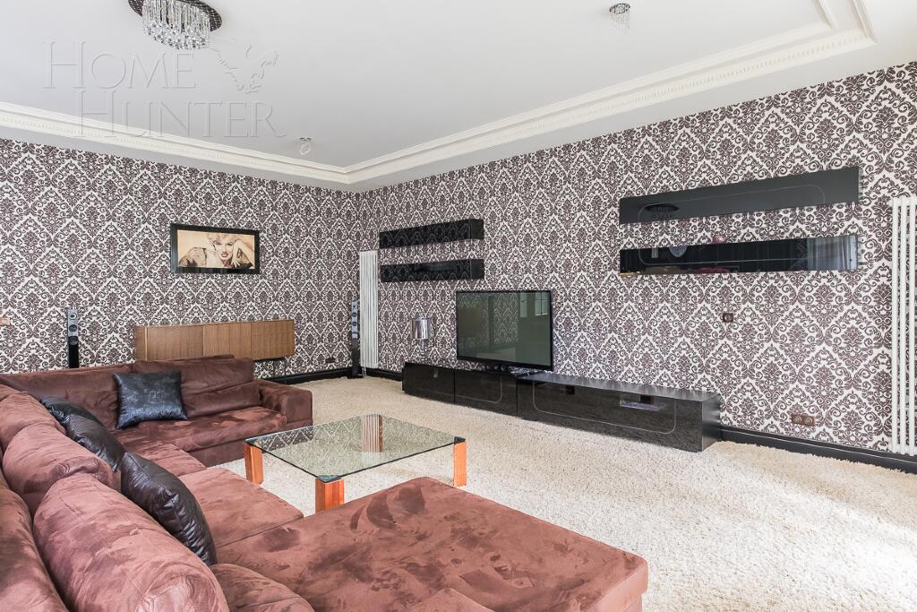 2-этажный коттедж 640 м² с отделкой