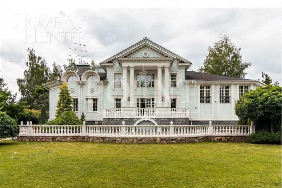 2-этажный коттедж 800 м² с отделкой