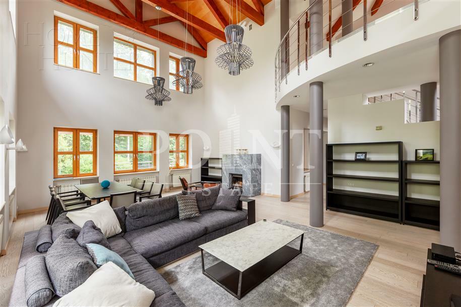 2-этажный коттедж 650 м² с отделкой