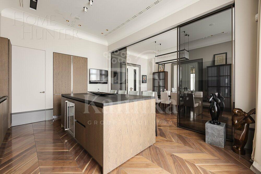 6-КОМН. КВАРТИРА С ОТДЕЛКОЙ 280.3 М² НА 6 ЭТАЖЕ