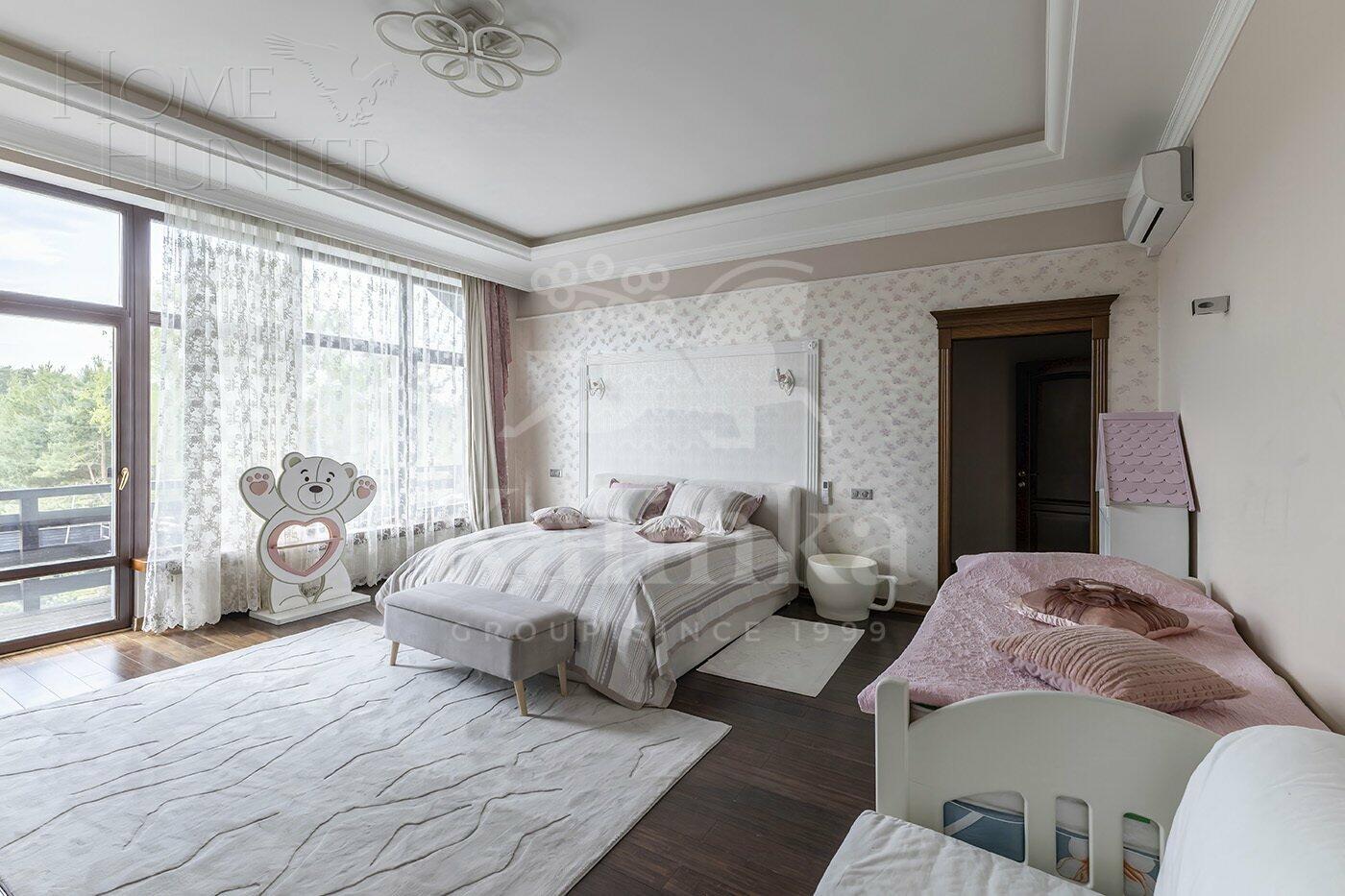 2-этажный коттедж 500 м² с отделкой