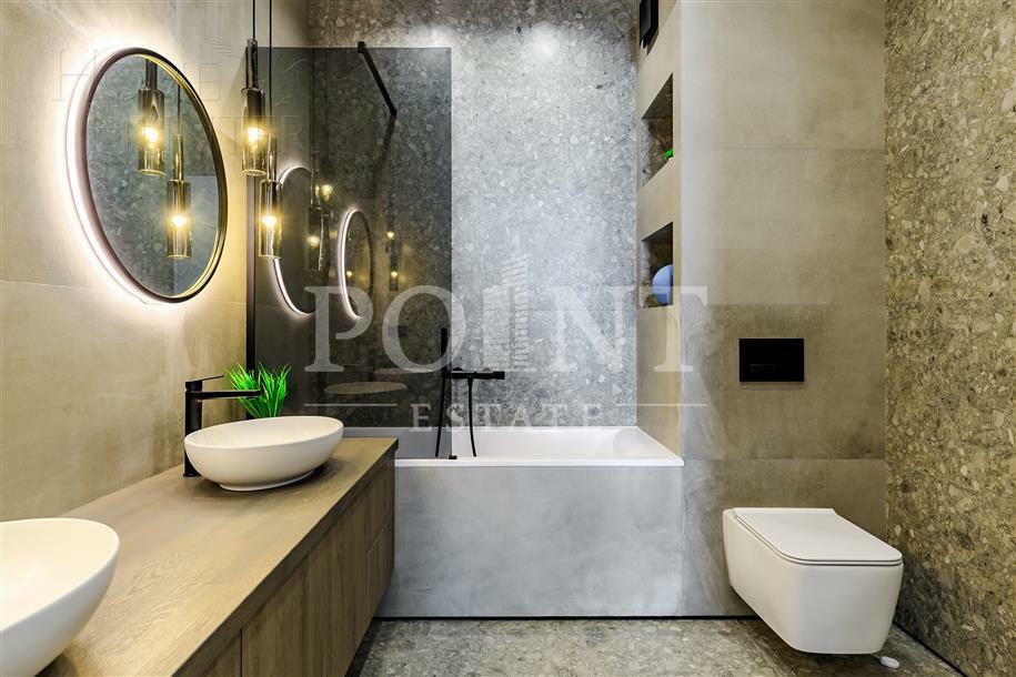 2-этажный коттедж 300 м² с отделкой