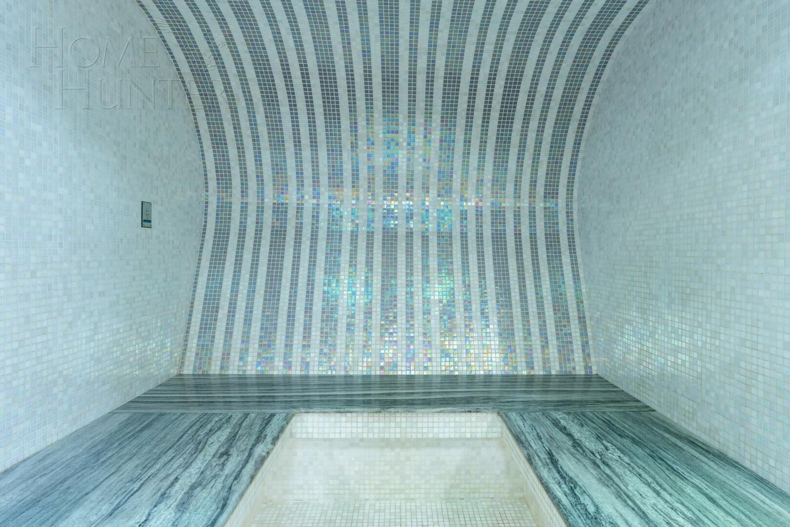 3-этажный коттедж 355 м² с отделкой