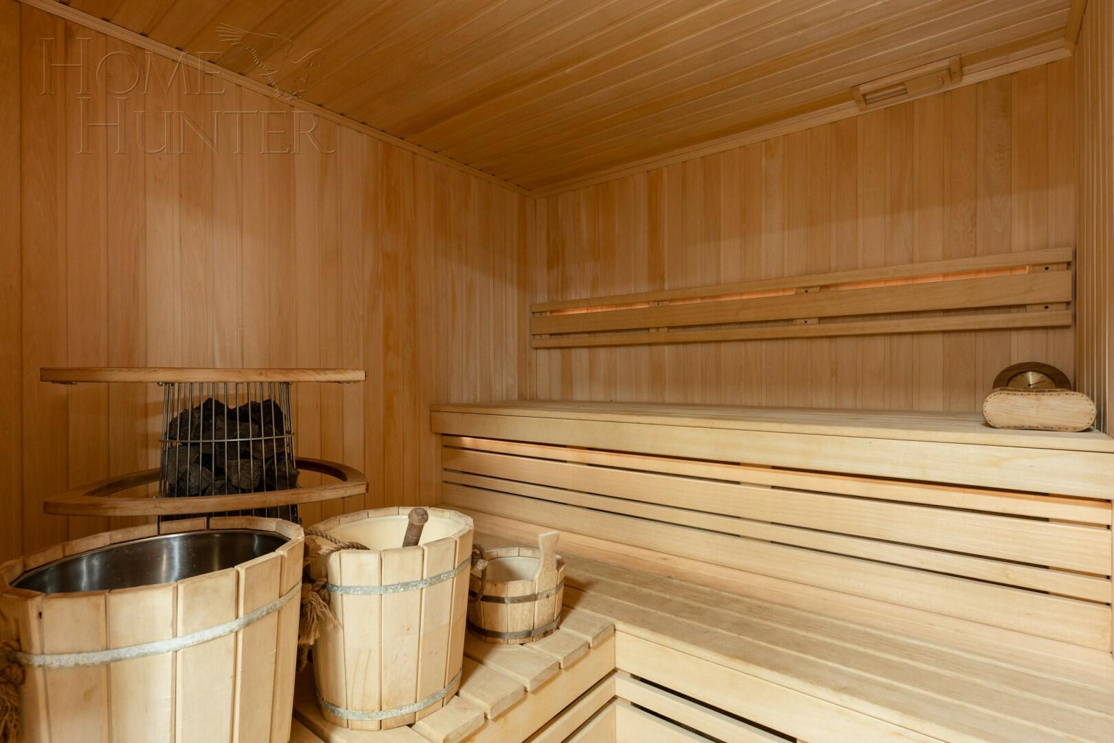 3-этажный коттедж 355 м² с отделкой