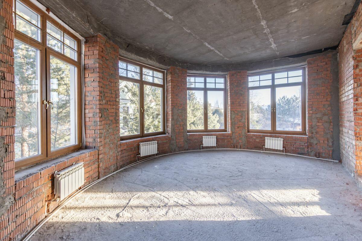 2-этажный коттедж 600 м² без отделки