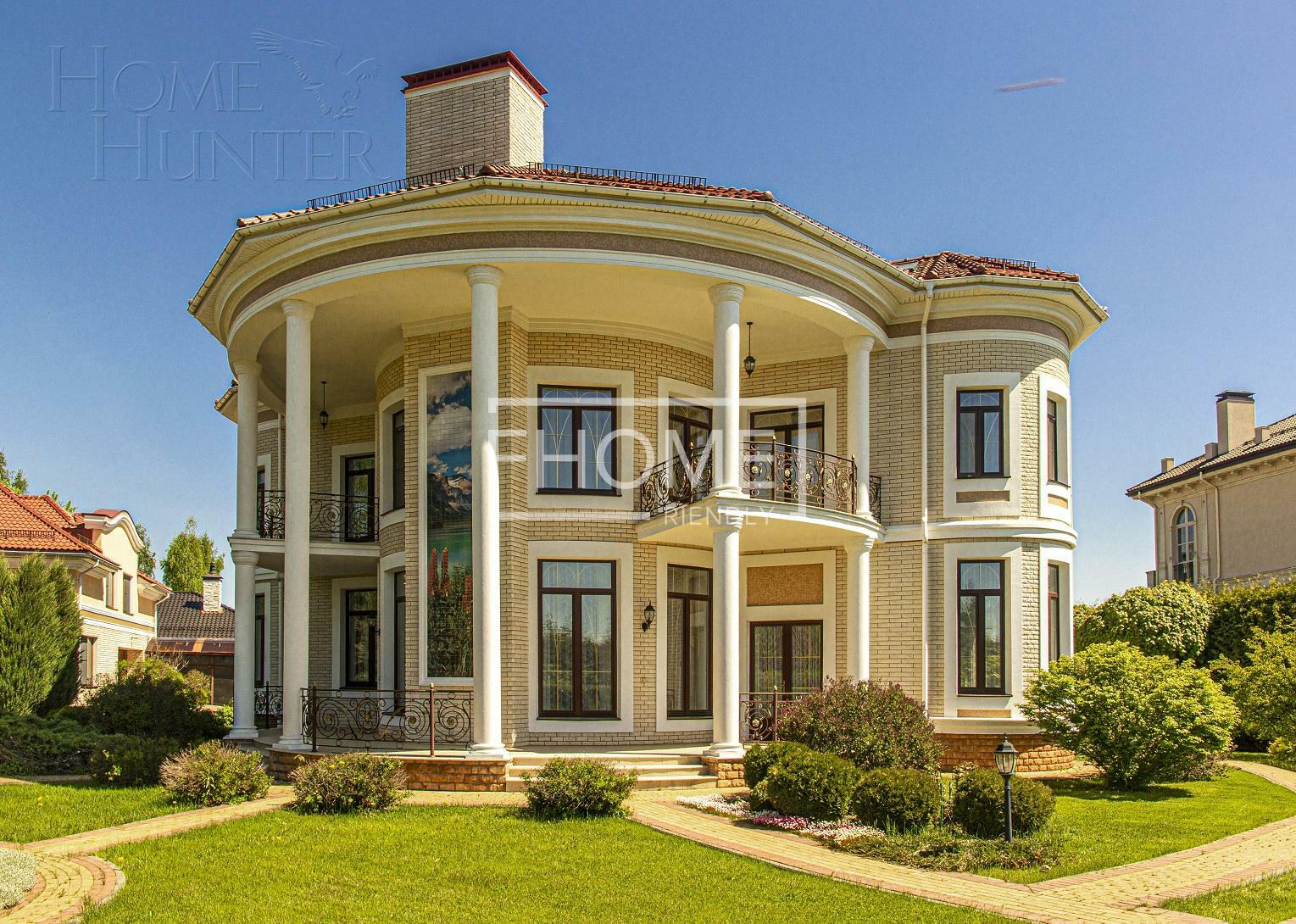 2-этажный коттедж 1 200 м² с отделкой