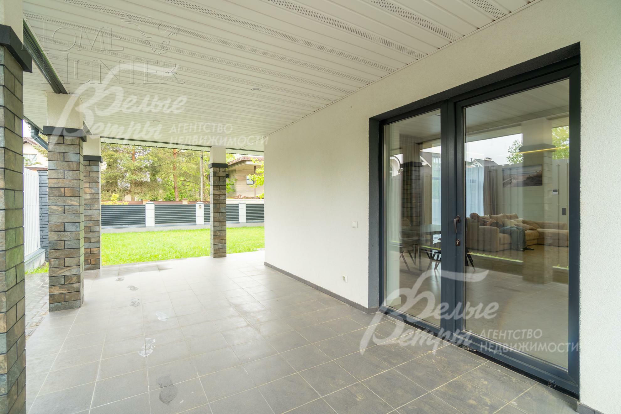 2-этажный коттедж 305 м² с отделкой