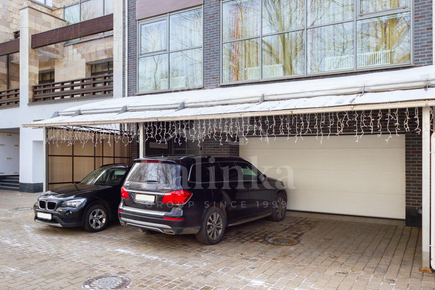 4-этажный таунхаус 500 м² с отделкой