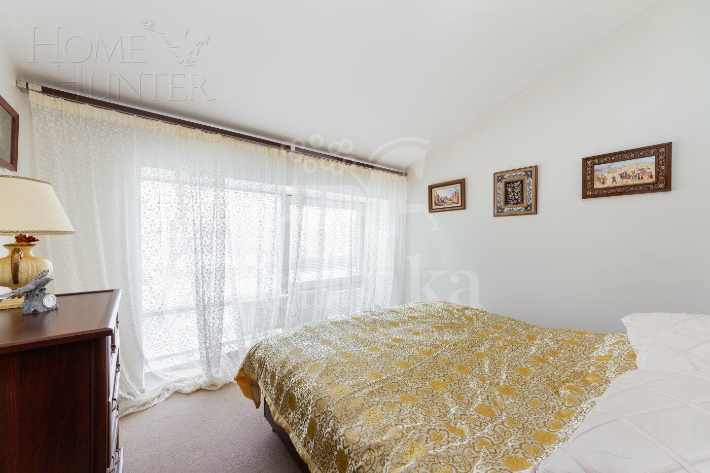 4-этажный таунхаус 500 м² с отделкой