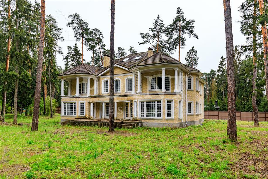 2-этажный коттедж 791 м² без отделки