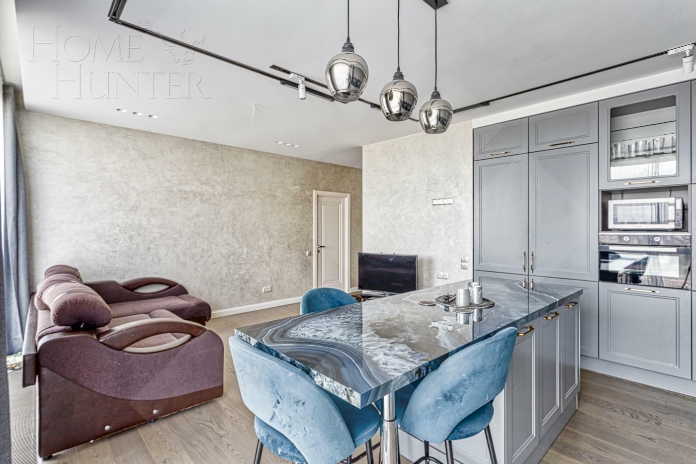 3-КОМН. КВАРТИРА С ОТДЕЛКОЙ 88.1 М² НА 21 ЭТАЖЕ