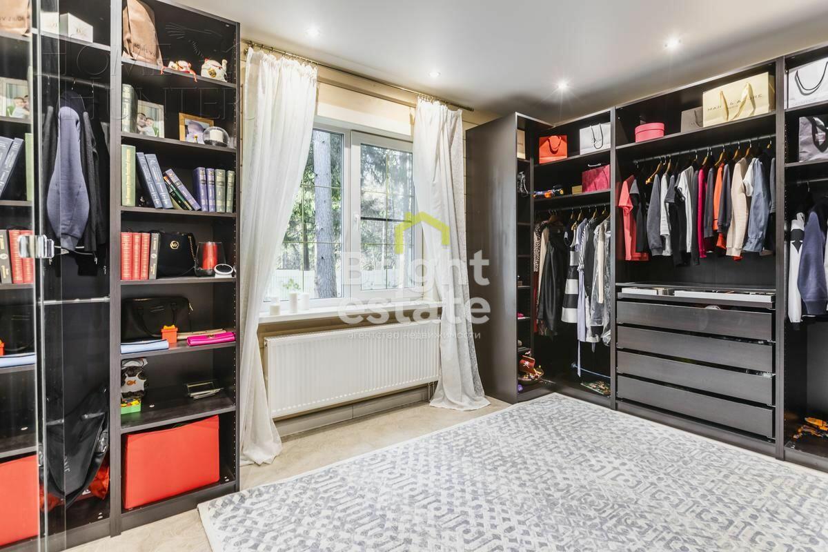 2-этажный коттедж 473.3 м² с отделкой